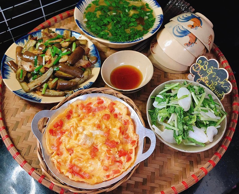Danh sách gợi ý mâm cơm mùa hè
